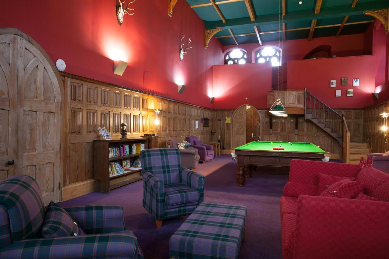 Loch Ness Moat House Apartments حصن أوغسطس المظهر الخارجي الصورة