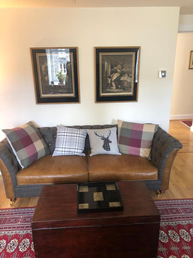 Loch Ness Moat House Apartments حصن أوغسطس المظهر الخارجي الصورة